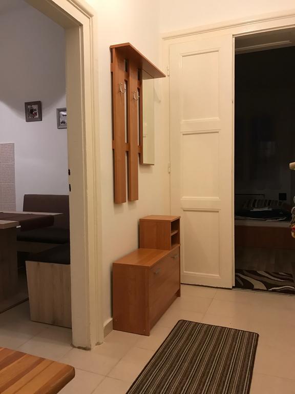 미슈콜츠 Eva Apartman 아파트 외부 사진